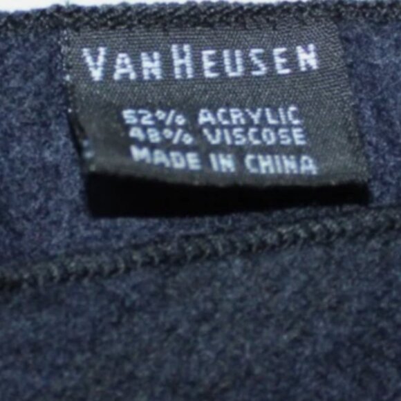 Van Heusen Men's Scarf Fringed 72 x 24 NWT Warm Gift for Him Navy Blue & Black - Picture 4 of 7